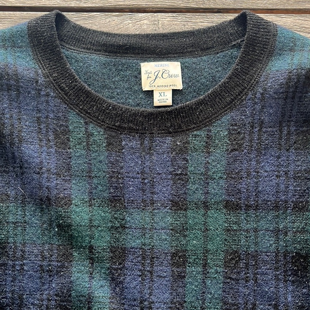 J CREW BLACKWATCH PLAID 100% MERINO WOOL MENS CREW NECK SWEATER IN XL
